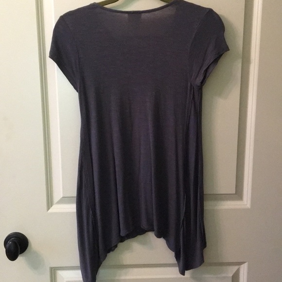 Flowy Top - Picture 3 of 3